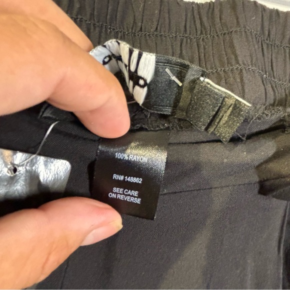 Torrid Pull On Wide Leg Washable Challis Pant New - Picture 9 of 12